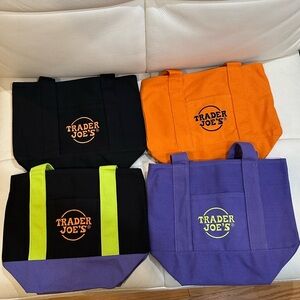 NWT Trader Joe's Set of 4 Limited Edition Trick-or-Treat Mini Canvas Totes